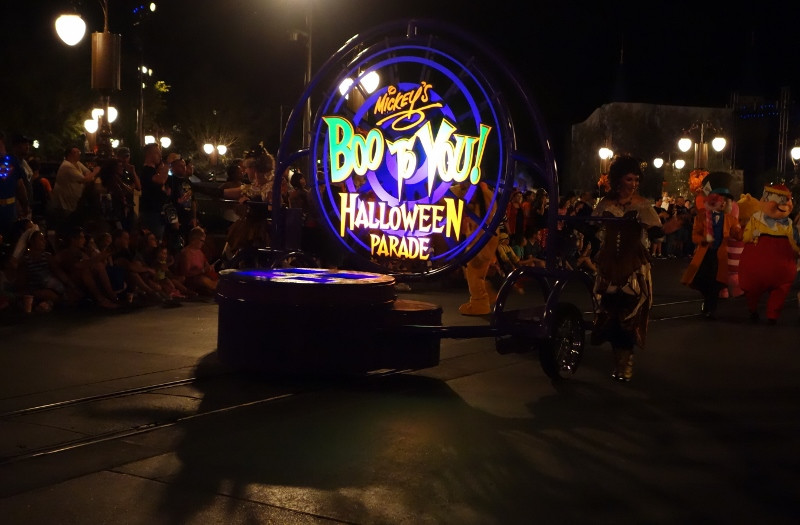 Mickey's Boo-to-You Halloween Parade