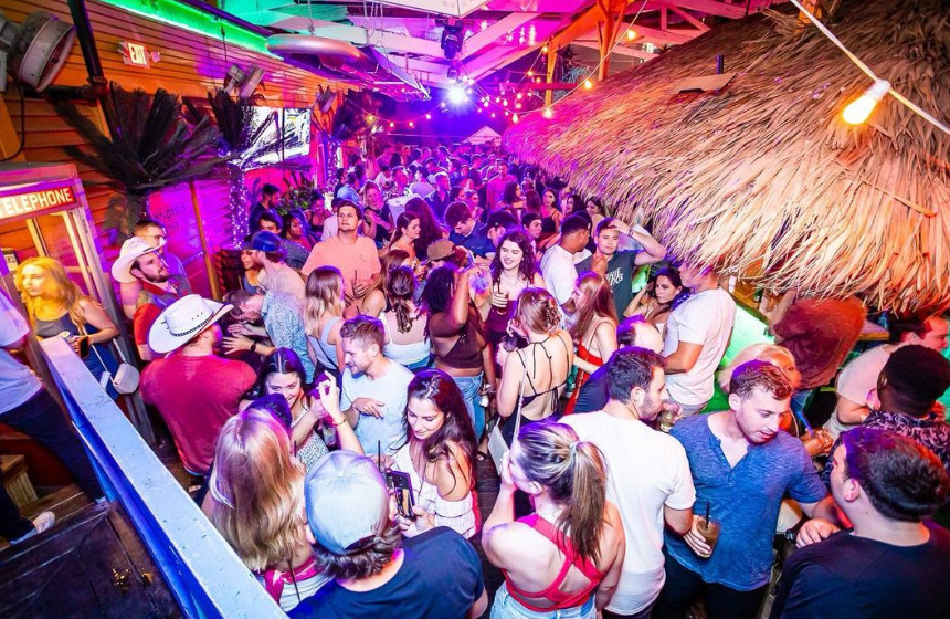 Rooftop bar and dance floor at The Cat's Pajamas Austin