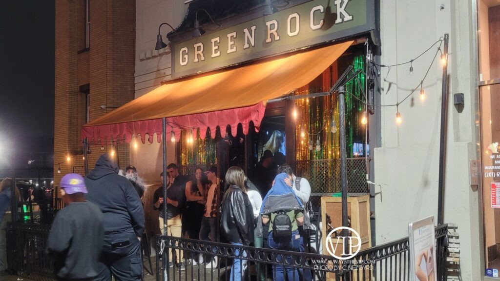 Green Rock Tap and Grill Hoboken view of the entrance and crowd in line - The Best Clubs, Party Bars, And Nightlife in Hoboken NJ - Photo By C Nez Byrd - Always The VIP