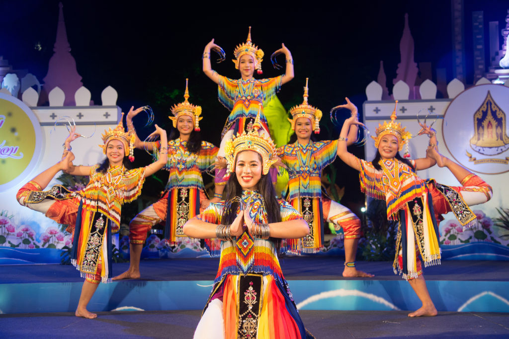 Rum Nora – A Southern Thai Folk Dance | Thailand Insider