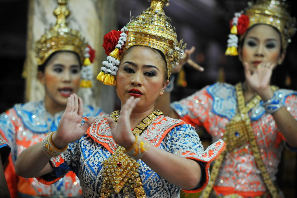Lakhon Nai | Thailand Insider