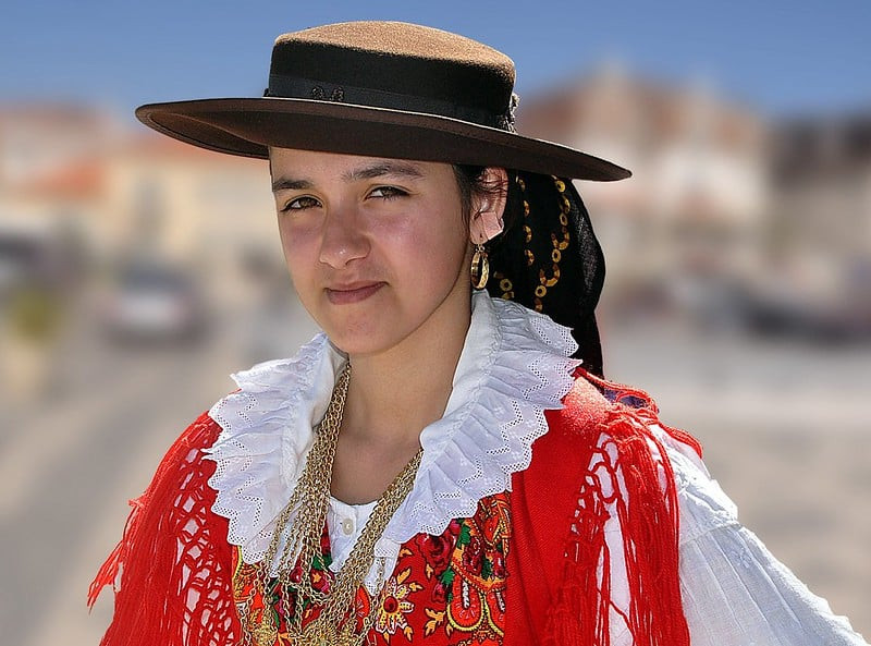 A Minho Ranchos folk dancer