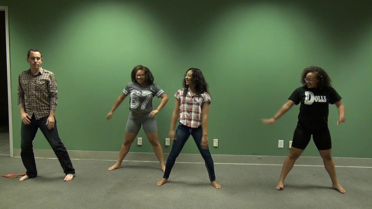 Sunjai Williams Dancing Dolls