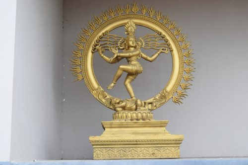 Nataraja statue placement in home